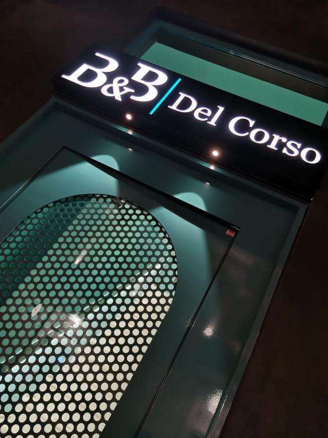 B&B Del Corso Foggia Con Parcheggio Custodito Buitenkant foto